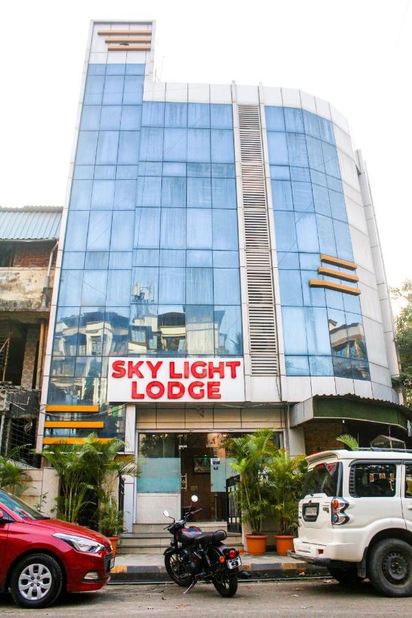 Hotel Skylight Navi Mumbai Exterior foto