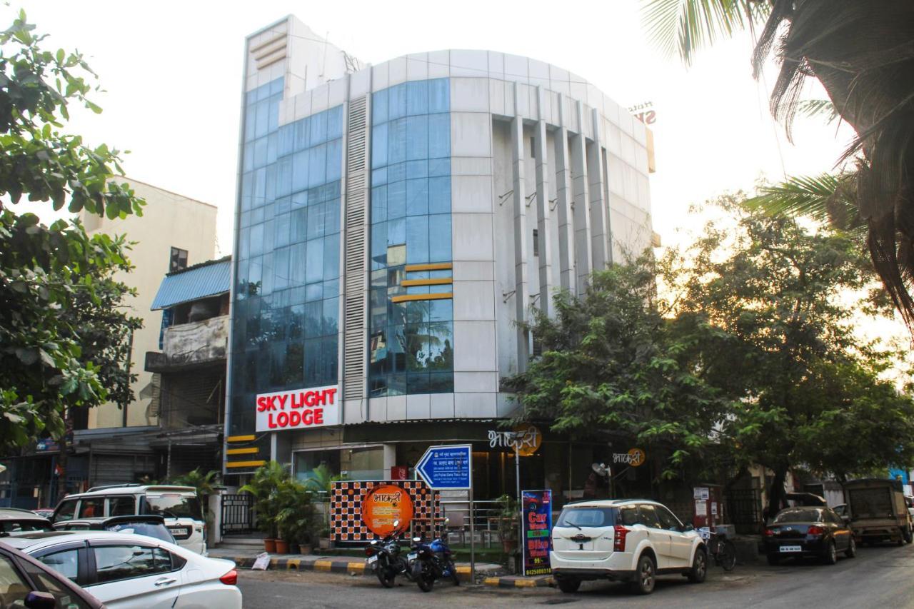 Hotel Skylight Navi Mumbai Exterior foto